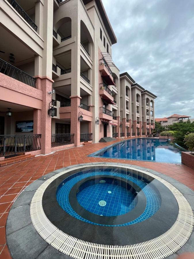 Casa Del Rio Residences Malacca Extérieur photo