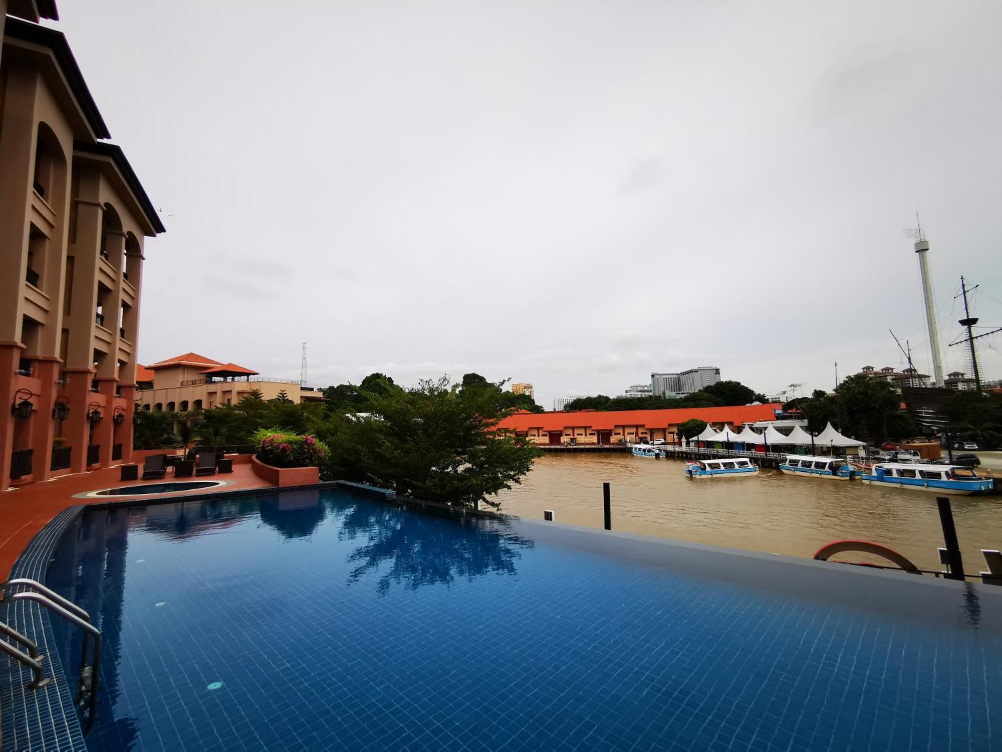 Casa Del Rio Residences Malacca Extérieur photo